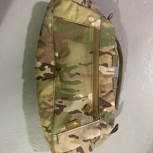 Marsupial gear hand muff